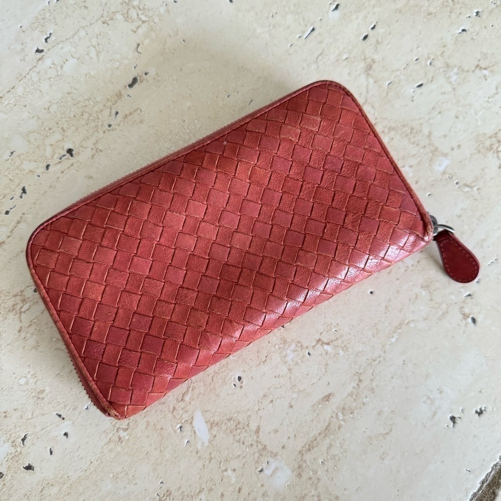 BOTTEGA VENETA Brown Long Wallet, Authentic